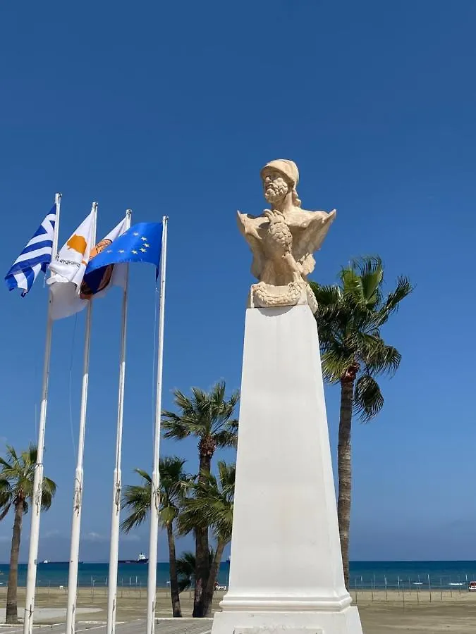 Ithaki Phinikoudes Apartment No. 202 Larnaca